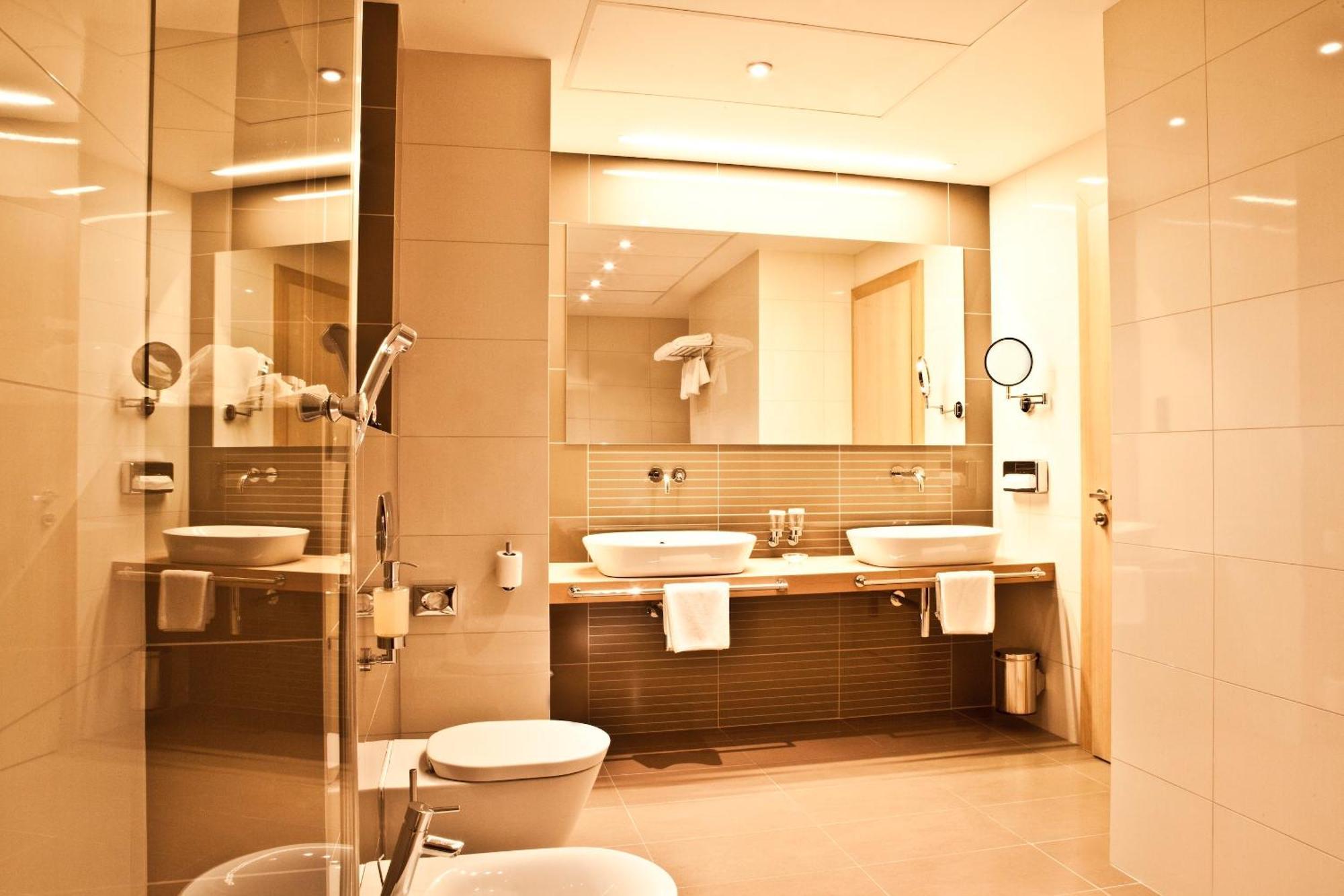 Roset Hotel & Residence براتسيلافا المظهر الخارجي الصورة