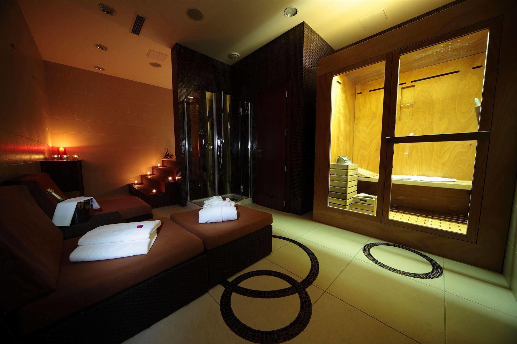 Roset Hotel & Residence براتسيلافا المظهر الخارجي الصورة